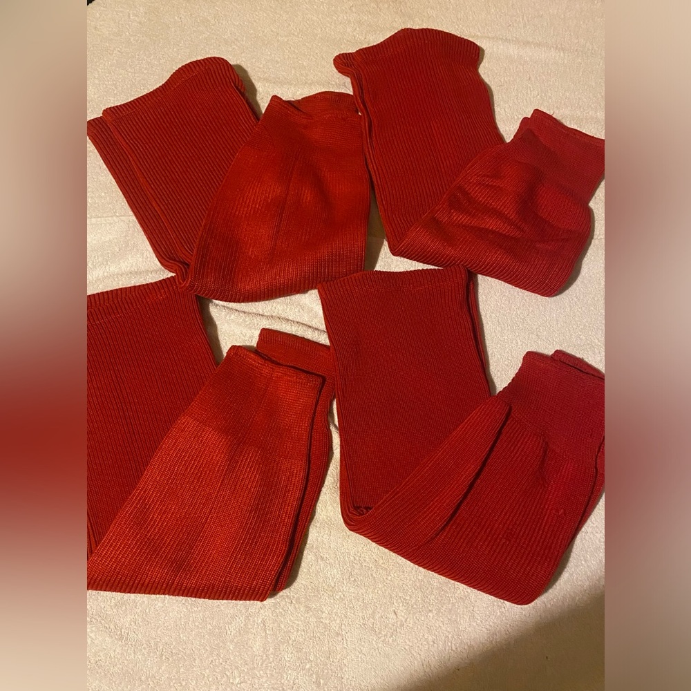 Ice Hockey Socks 4 Pairs Knit Adult 28” Red